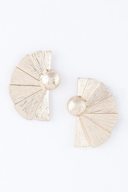 Hammered wing earings