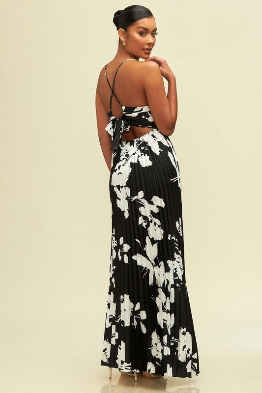 Floral pleated maxi dress