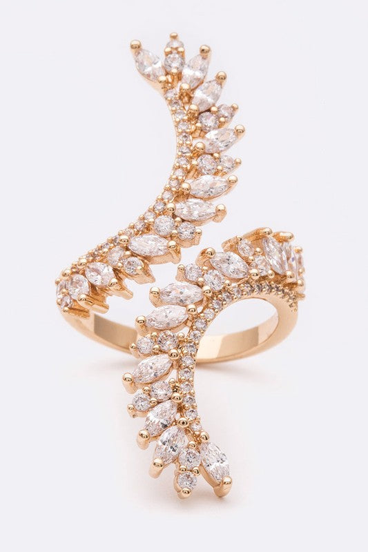 Cubic zirconia iconic ring gold
