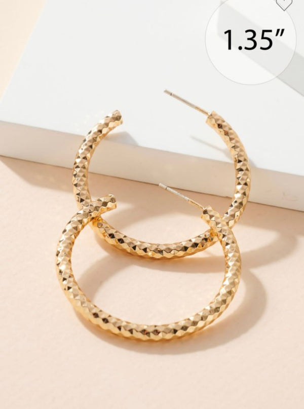 Chunky textured gold earings