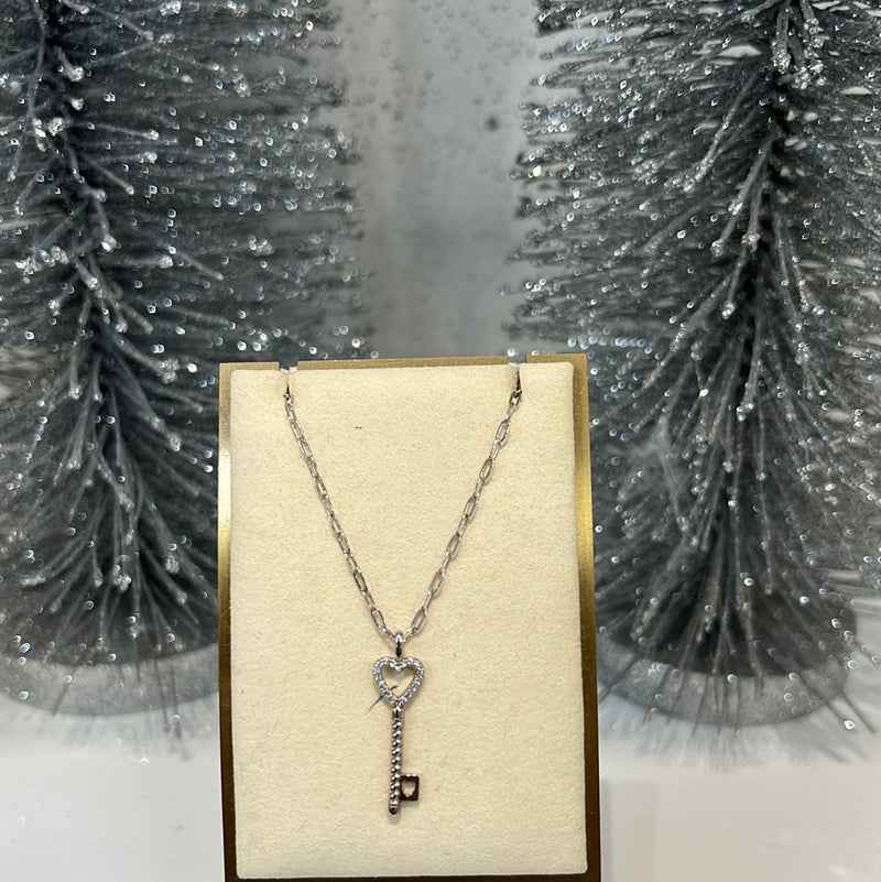 Key heart silver necklace